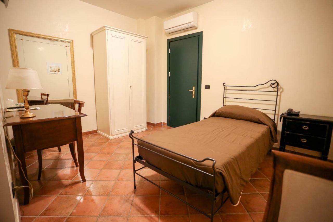 Olimpus Hotel Sora Eksteriør billede