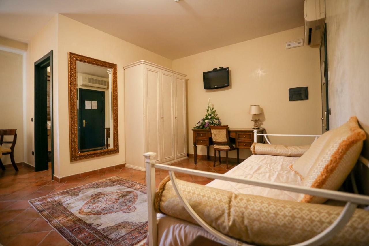 Olimpus Hotel Sora Eksteriør billede